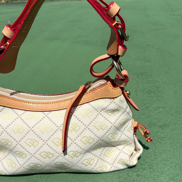 Vintage unique Dooney & Bourke Small East/West Slouch or a Hobo style bag. - Picture 7 of 8